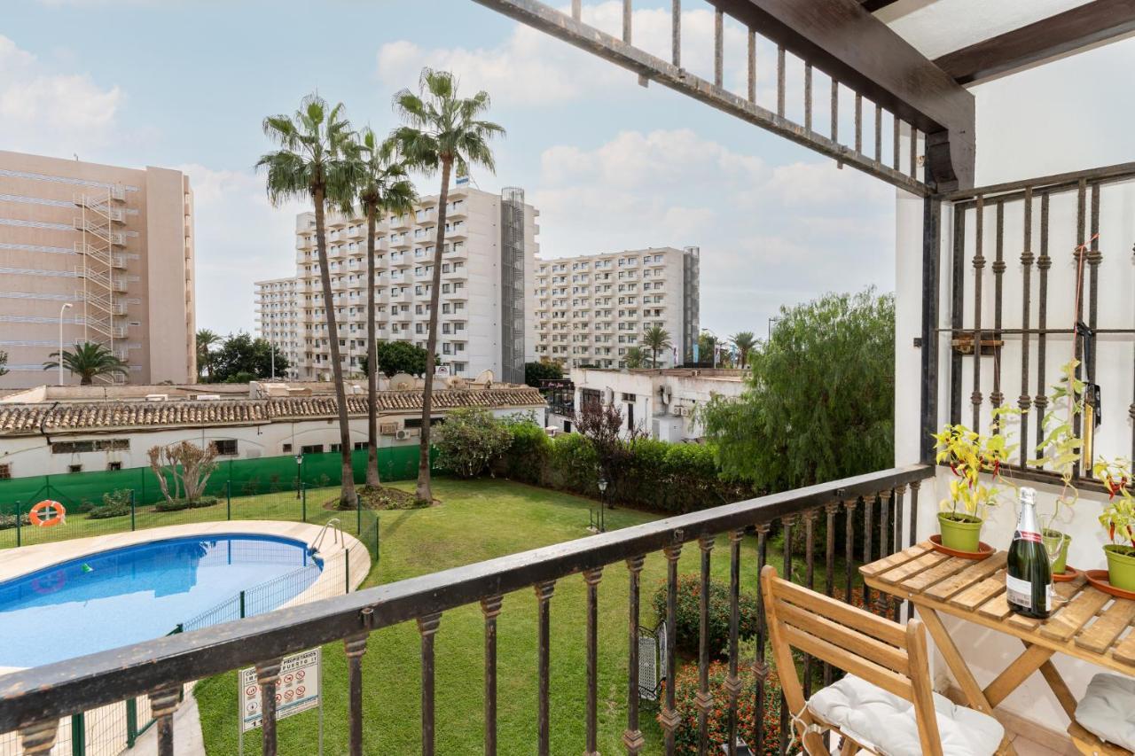 Lovely Apartment Next To The Beach Торремолінос Екстер'єр фото